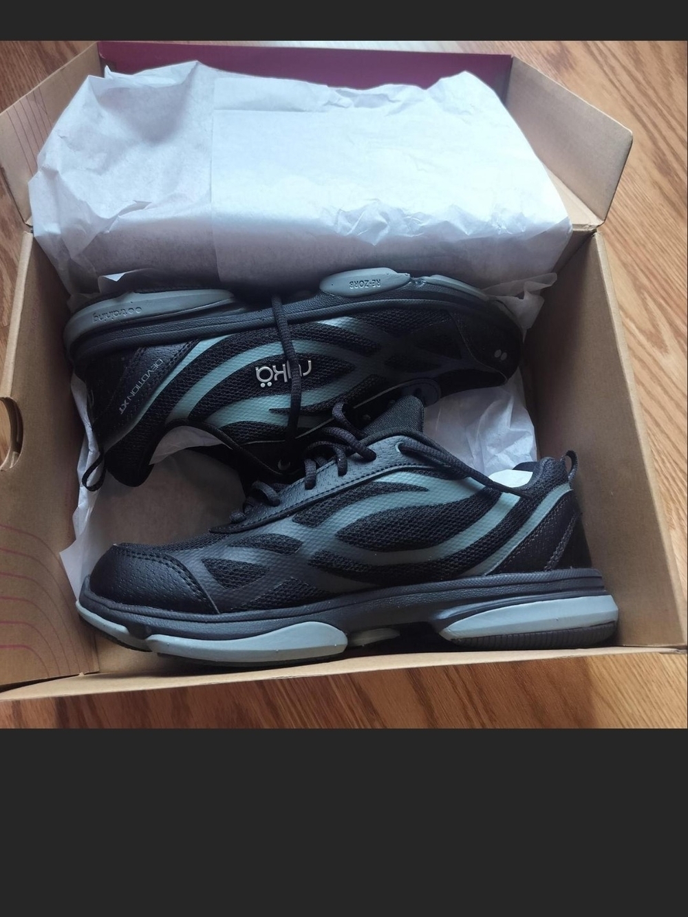 Brand New Athletic Women's Walking Shoes in Black and Gray -